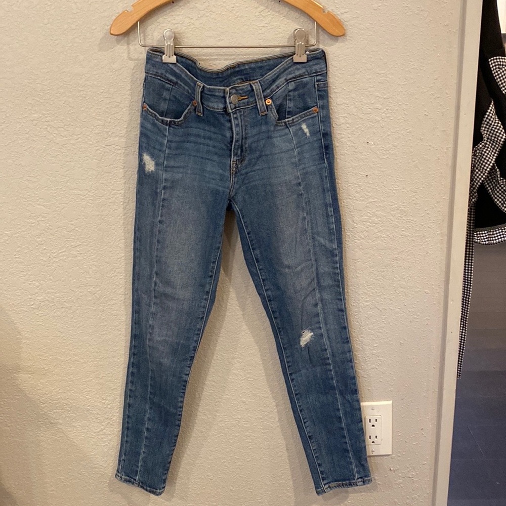 levi’s, dark wash skinny jeans